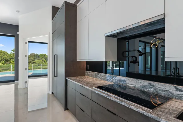 $7,775,000 | 8309 Southeast Rivers Edge Street, Jupiter, FL 33458