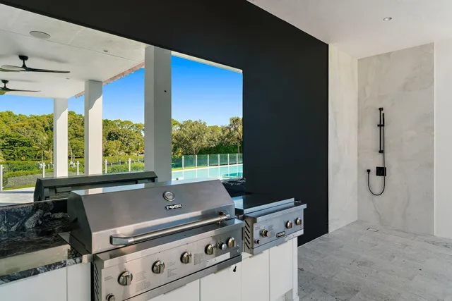 $7,775,000 | 8309 Southeast Rivers Edge Street, Jupiter, FL 33458