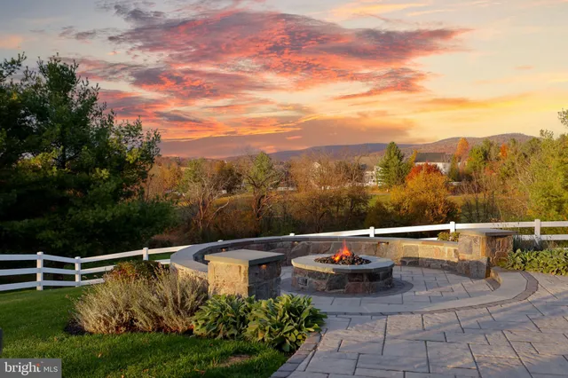 $1,350,000 | 5 Stone Springs Lane, Middletown, MD 21769