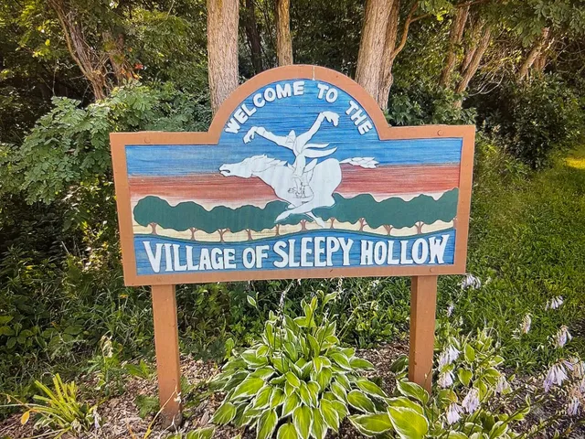 $375,000 | 1715 West Main Street, Sleepy Hollow, IL 60118