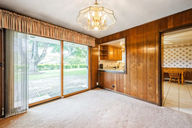 $375,000 | 1715 West Main Street, Sleepy Hollow, IL 60118