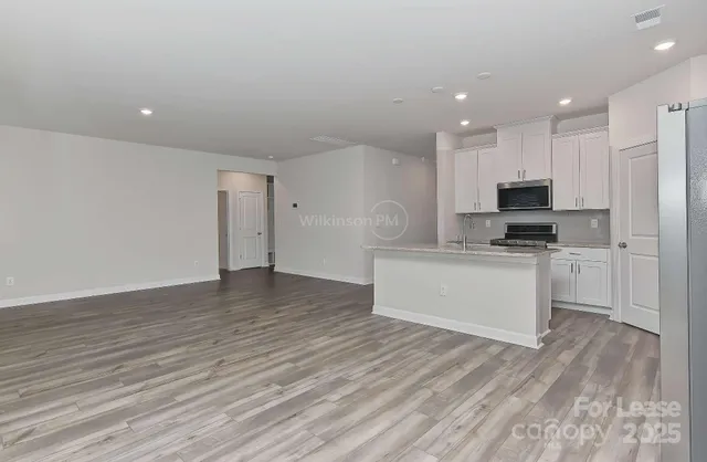 $2,800 | 4104 Armstrong Farm Drive, Belmont, NC 28012