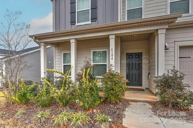$2,800 | 4104 Armstrong Farm Drive, Belmont, NC 28012