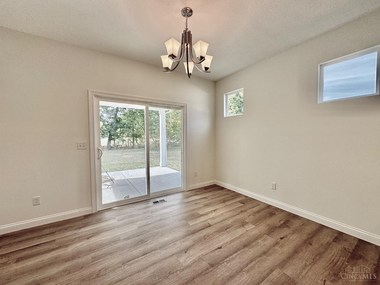5595 Hoffman Road Milford, OH 45150 - Photo 12 of 44 Gallery Image 12