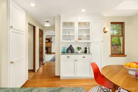 a table and chairs in a room
