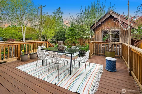 $1,750,000 | 6856 17th Avenue Northeast, Seattle, WA 98115