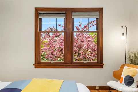 $1,750,000 | 6856 17th Avenue Northeast, Seattle, WA 98115