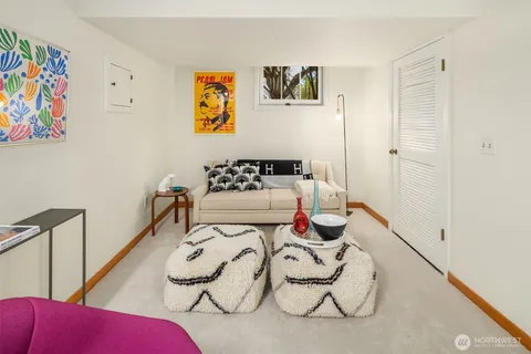 $1,750,000 | 6856 17th Avenue Northeast, Seattle, WA 98115