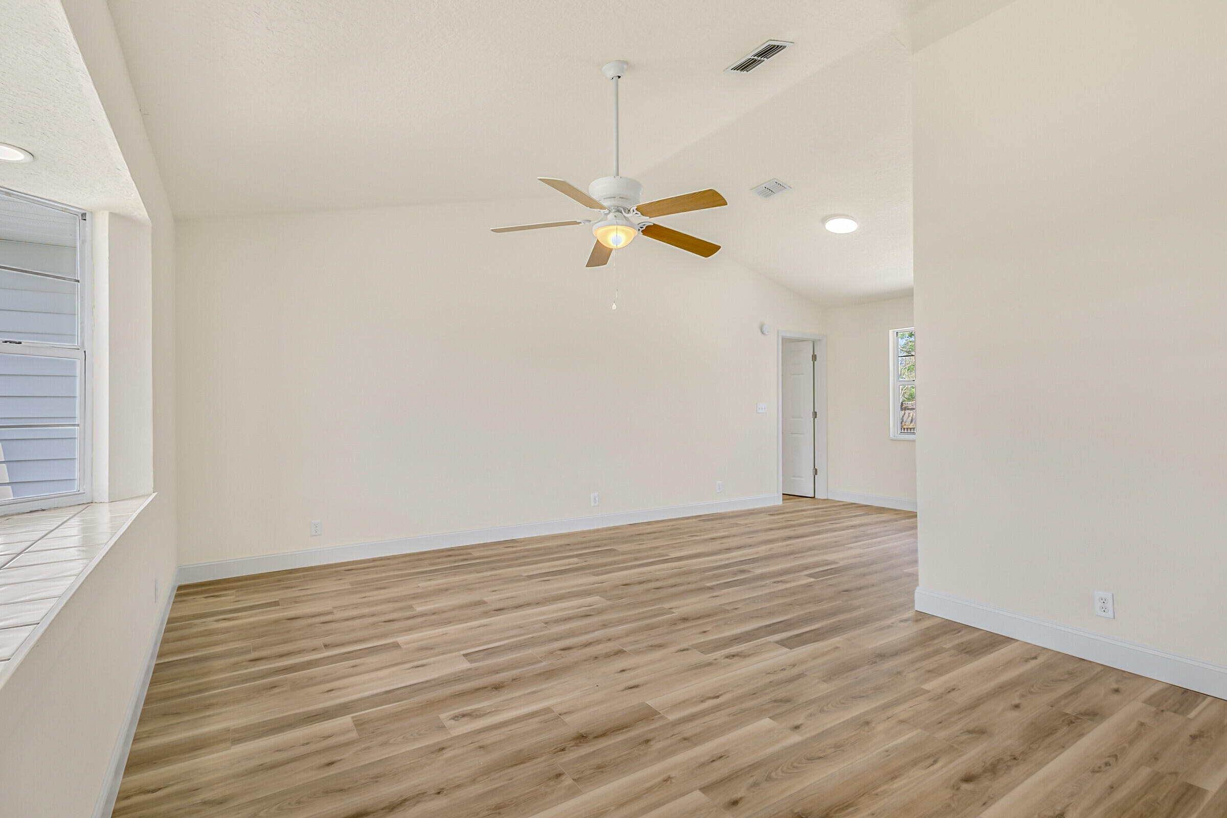 5605 Holden Road Cocoa, FL 32927 - Photo 25 of 30 21_5605Holden212_mls