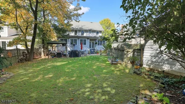$1,229,000 | 555 Shackamaxon Drive, Westfield, NJ 07090
