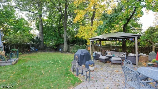 $1,229,000 | 555 Shackamaxon Drive, Westfield, NJ 07090