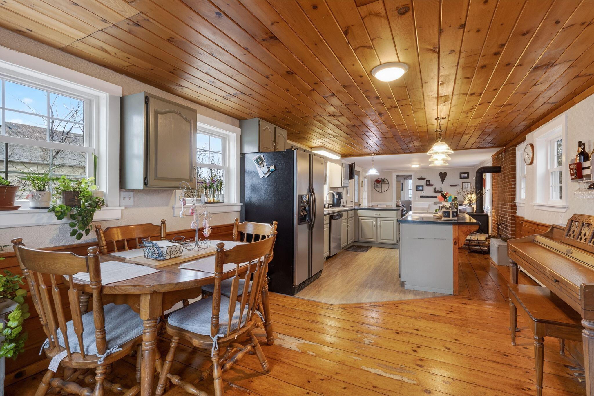 428 Main Street Springvale, ME 04083 - Photo 31 of 63