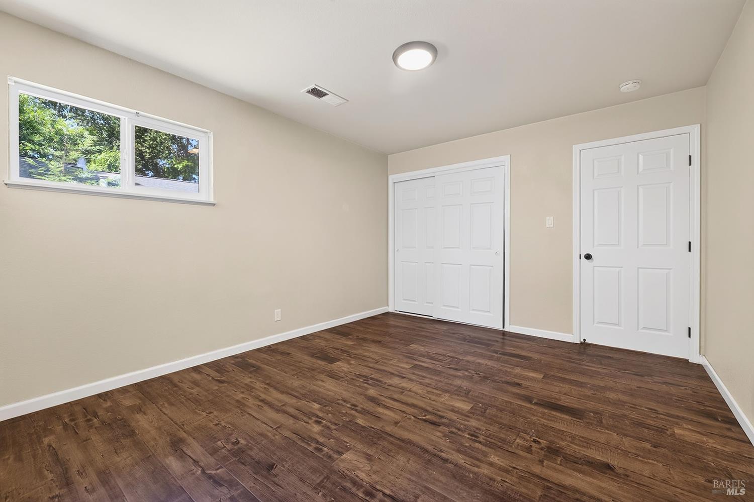 1481 North Street Santa Rosa, CA 95404 - Photo 13 of 24 Gallery Image 13