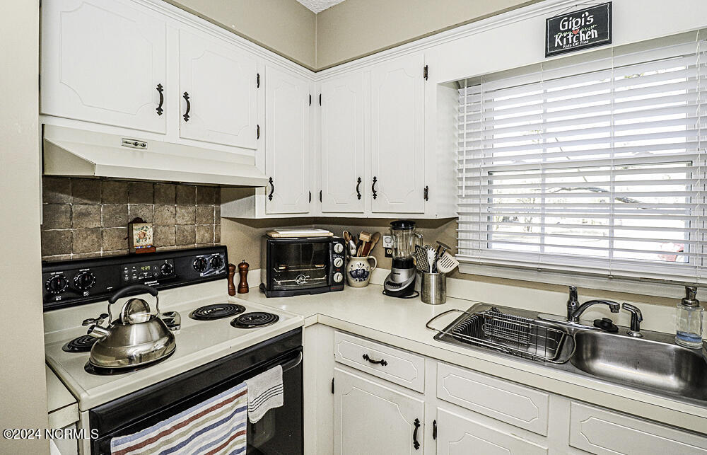1001 Strawbush Road Rocky Mount, NC 27804 - Photo 13 of 22 0024-IMG_0529