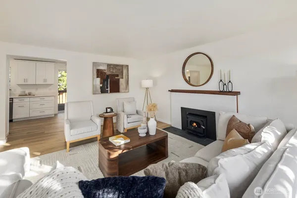 $830,000 | 4403 224th Place Southwest, Mountlake Terrace, WA 98043