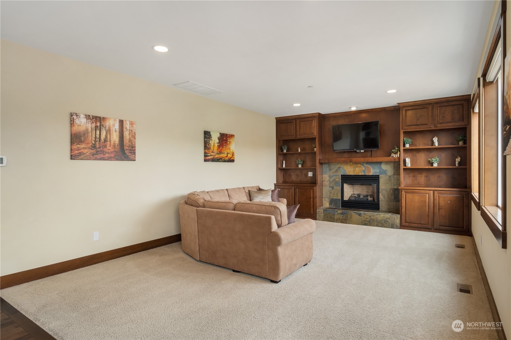 15216 97th Court Northeast Bothell, WA 98011 - Photo 17 of 32 Gallery Image 17