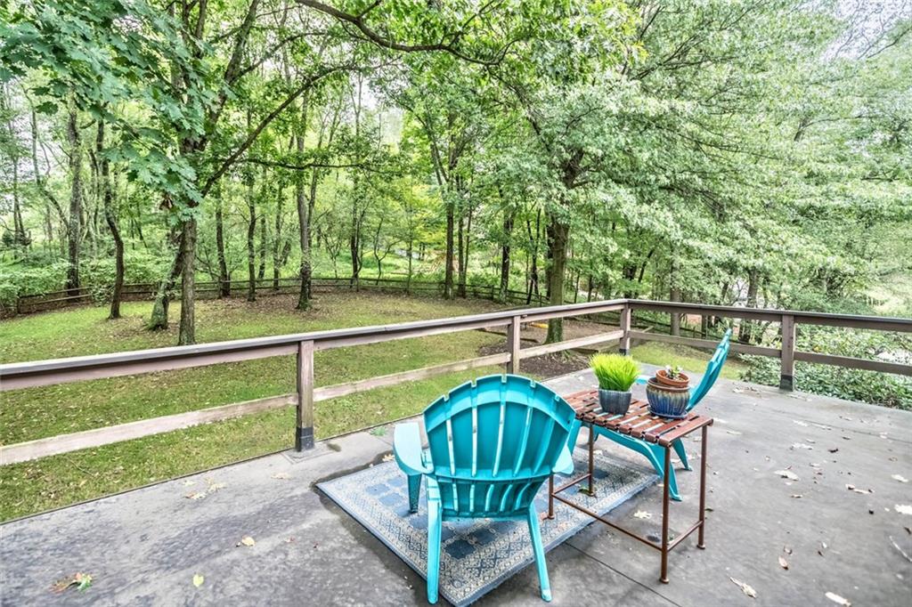 300 Wildberry Road Pittsburgh, PA 15238 - Photo 21 of 25 Balcony Off of Office Over Looks the Private Backyard