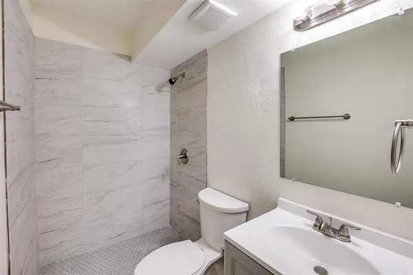 $2,300 | 4301 Oleander Trail, Mesquite, TX 75150