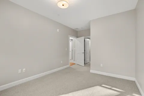 $820,000 | 99 Foundry Place, Unit 301, Portsmouth, NH 03801