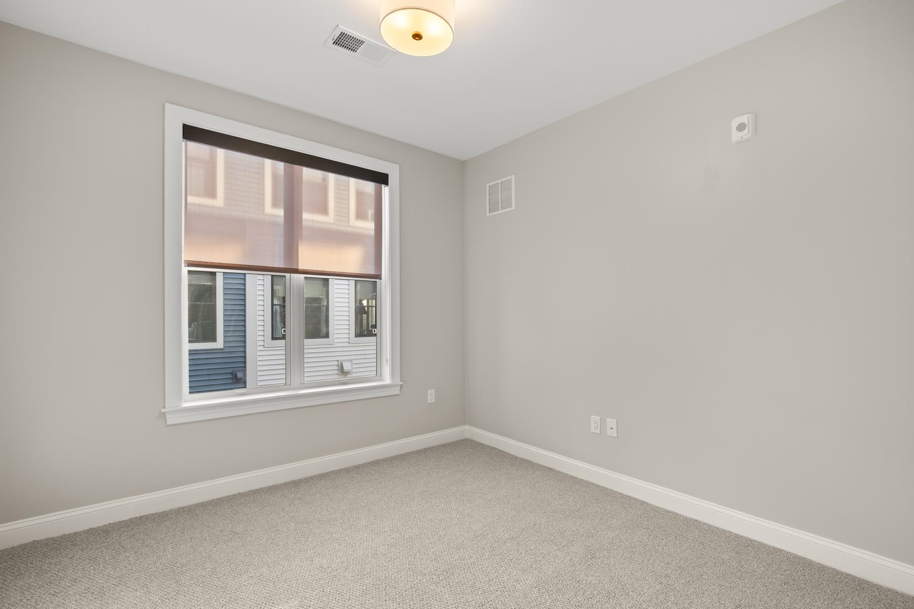 99 Foundry Place, Unit 301 Portsmouth, NH 03801 - Photo 15 of 43