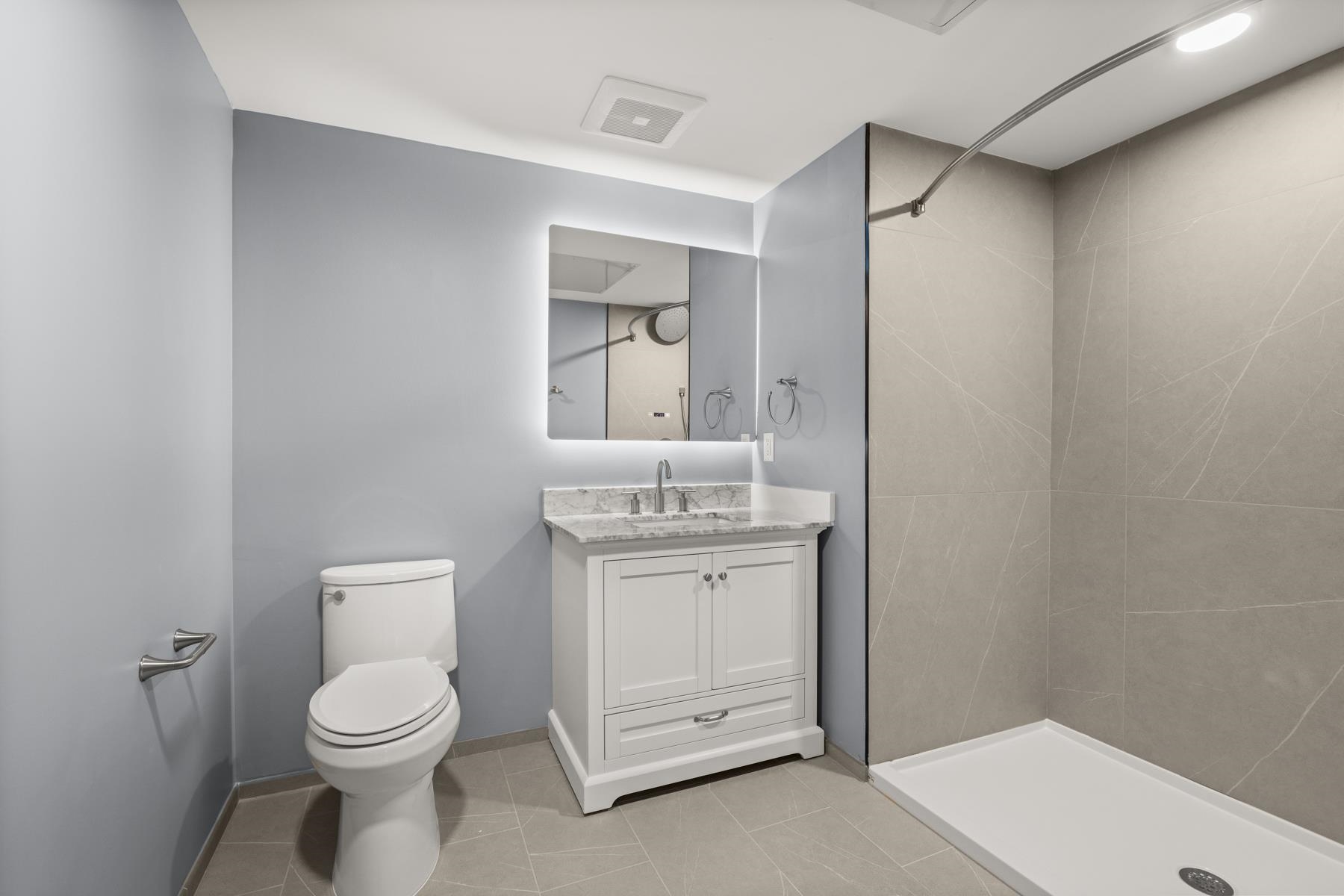 99 Foundry Place, Unit 301 Portsmouth, NH 03801 - Photo 19 of 43