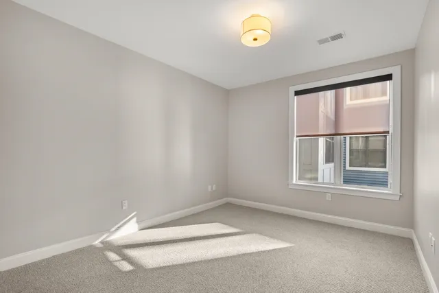 $820,000 | 99 Foundry Place, Unit 301, Portsmouth, NH 03801