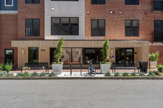 $820,000 | 99 Foundry Place, Unit 301, Portsmouth, NH 03801