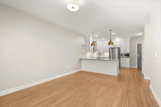 $820,000 | 99 Foundry Place, Unit 301, Portsmouth, NH 03801