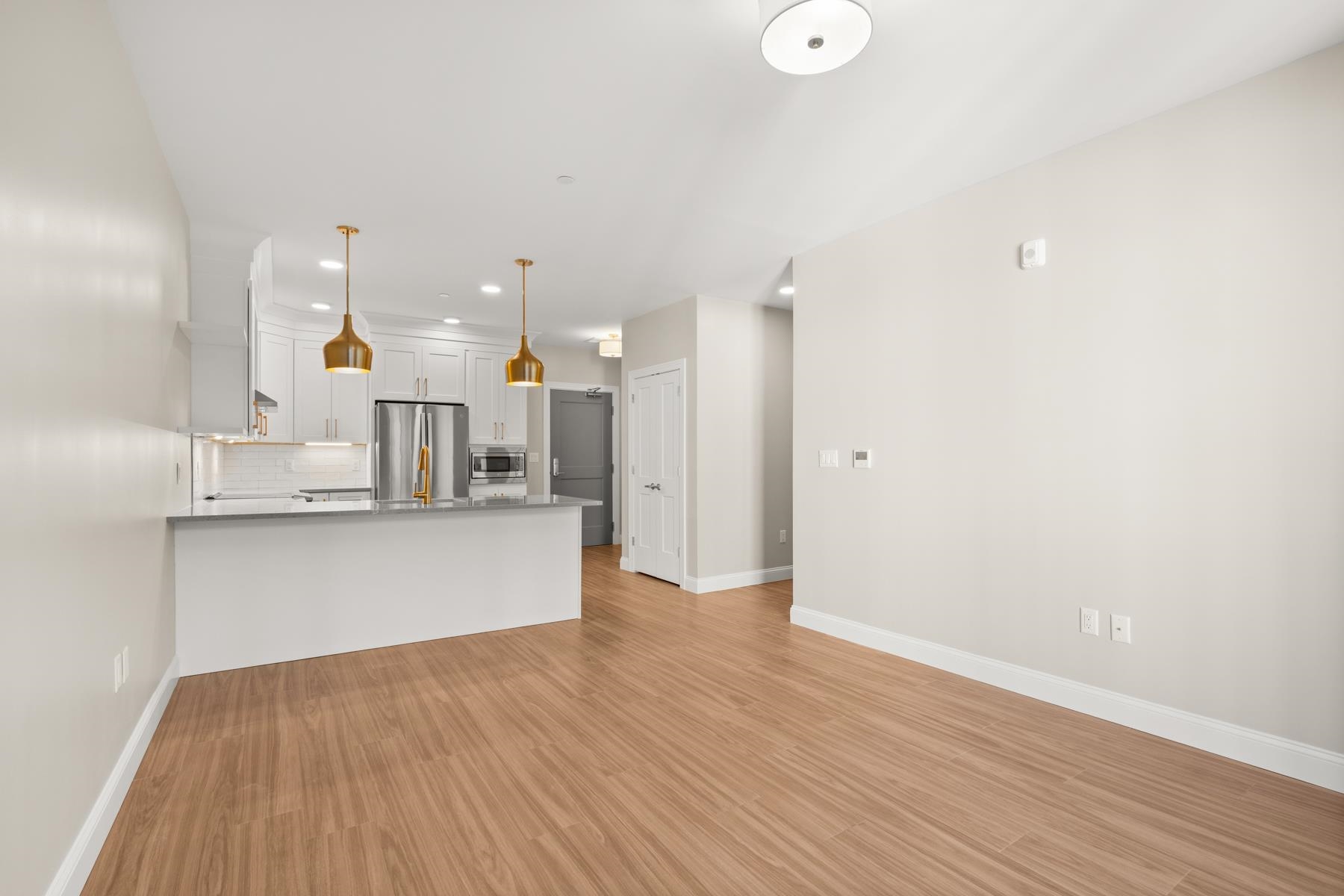 99 Foundry Place, Unit 301 Portsmouth, NH 03801 - Photo 8 of 43