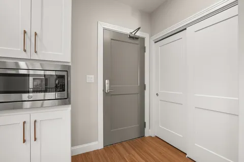 $820,000 | 99 Foundry Place, Unit 301, Portsmouth, NH 03801