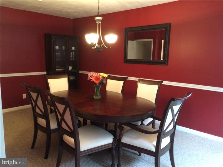 839 West Bells Mill Road Philadelphia, PA 19128 - Photo 8 of 25 Dining Room