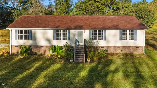 front view of house with a yard
