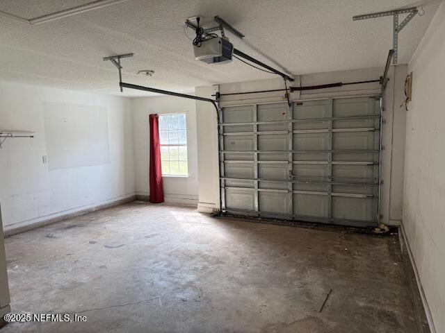 464 Vermont Avenue Green Cove Springs, FL 32043 - Photo 11 of 12 a view of a garage