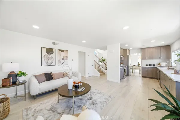 $1,748,000 | 21041 Skylark Drive, Lake Forest, CA 92630