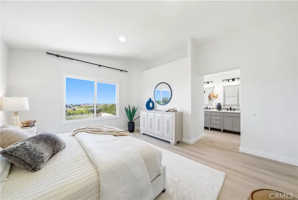 $1,748,000 | 21041 Skylark Drive, Lake Forest, CA 92630