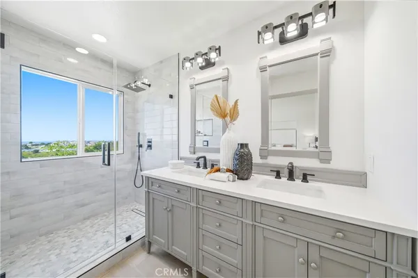 $1,748,000 | 21041 Skylark Drive, Lake Forest, CA 92630