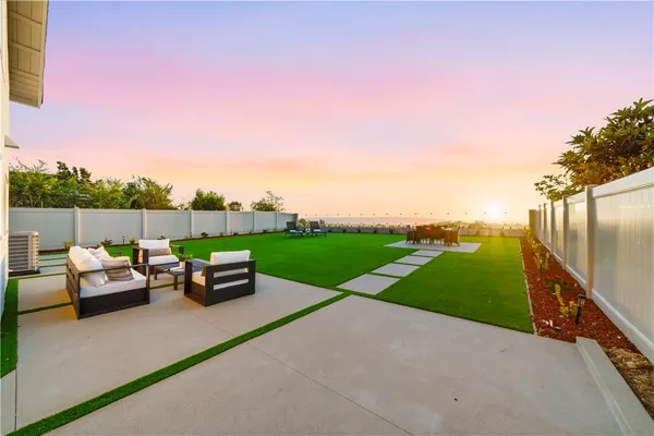$1,748,000 | 21041 Skylark Drive, Lake Forest, CA 92630