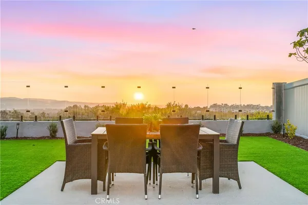 $1,748,000 | 21041 Skylark Drive, Lake Forest, CA 92630