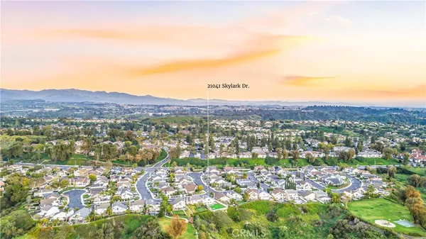 $1,748,000 | 21041 Skylark Drive, Lake Forest, CA 92630
