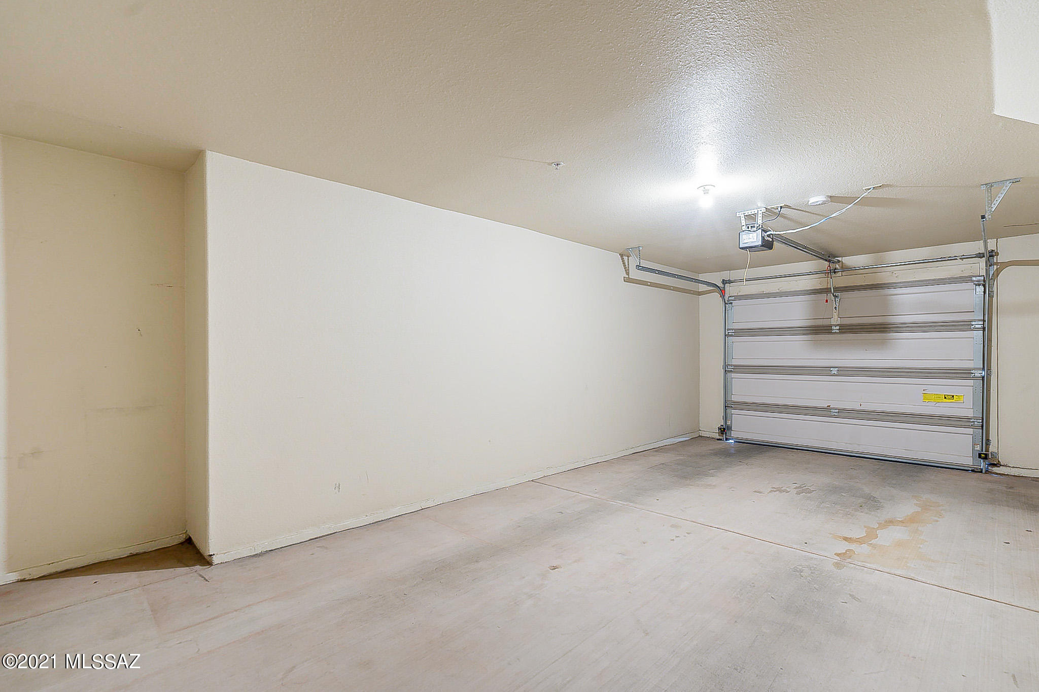 2550 East River Road, Unit 19102 Tucson, AZ 85718 - Photo 27 of 37