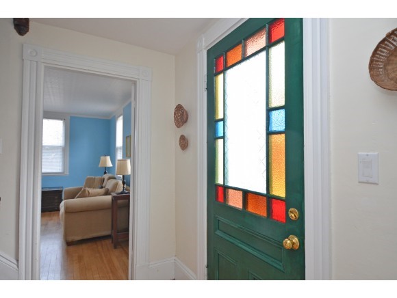 108 Whipple Road Kittery, ME 03904 - Photo 5 of 32 Gallery Image 5