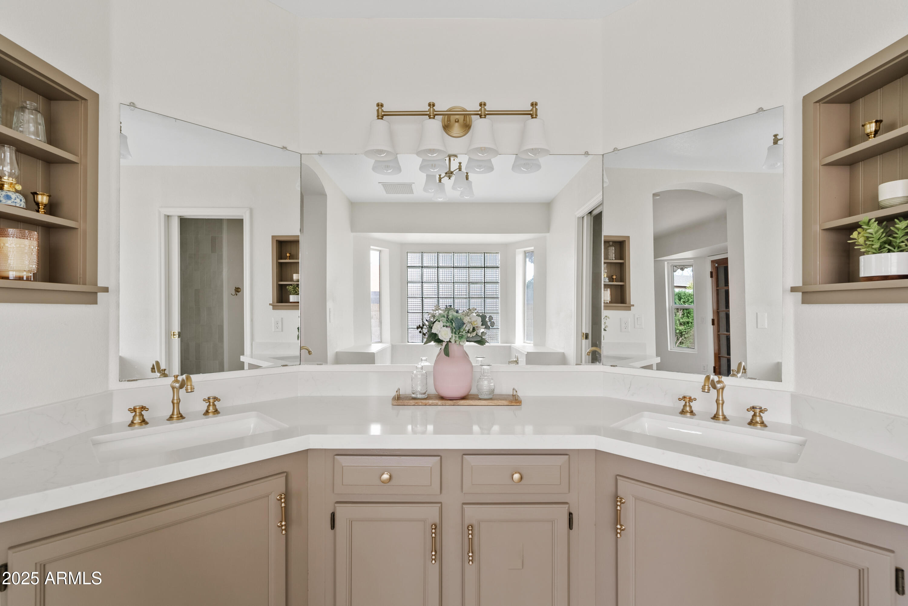 550 East Appaloosa Road Gilbert, AZ 85296 - Photo 24 of 41 a bathroom with a sink and a mirror