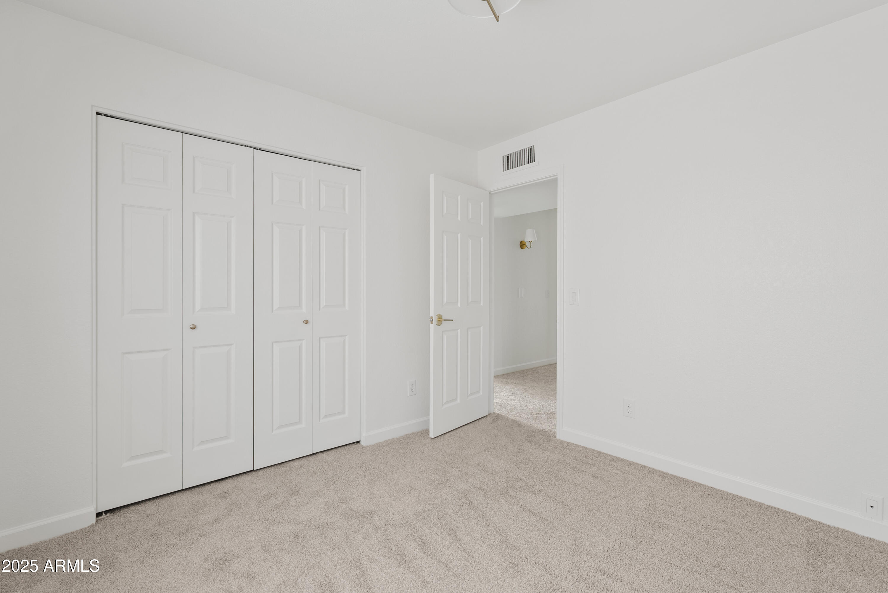 550 East Appaloosa Road Gilbert, AZ 85296 - Photo 32 of 41 a view of an empty room