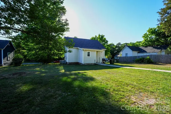 $155,000 | 59 Park Circle, Lexington, NC 27295