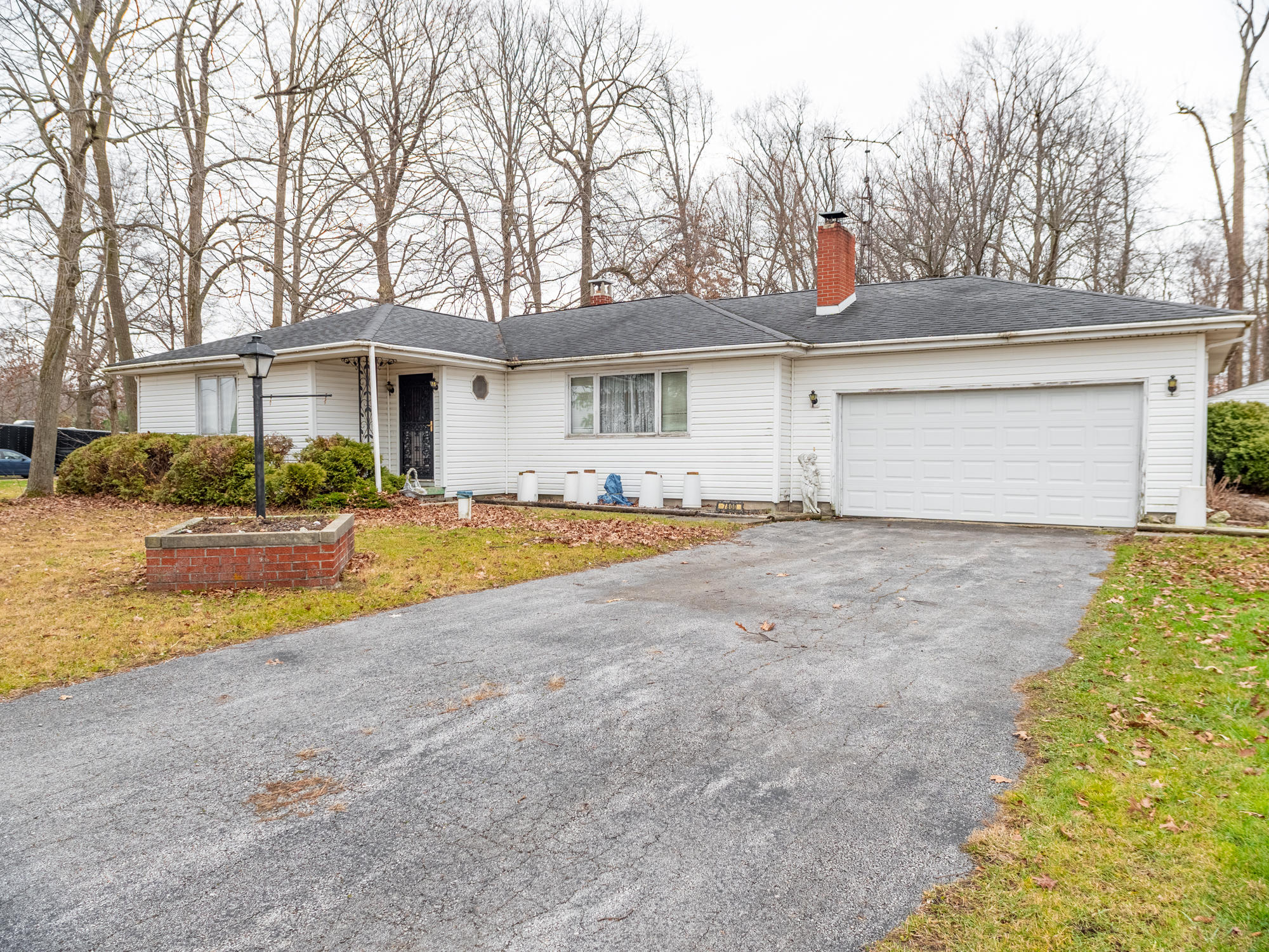 7800 Mehaffey Road Lima, OH 45801 - Photo 2 of 18
