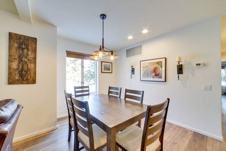 591 Golden Creek Road, Unit 591 Mammoth Lakes, CA 93546 - Photo 6 of 18