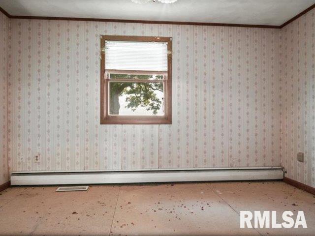 1101 East Queenwood Road Morton, IL 61550 - Photo 14 of 36 Gallery Image 14