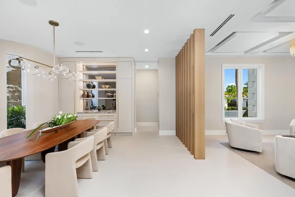 $24,995,000 | 2989 Spanish River Road, Boca Raton, FL 33432