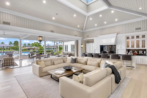 $24,995,000 | 2989 Spanish River Road, Boca Raton, FL 33432