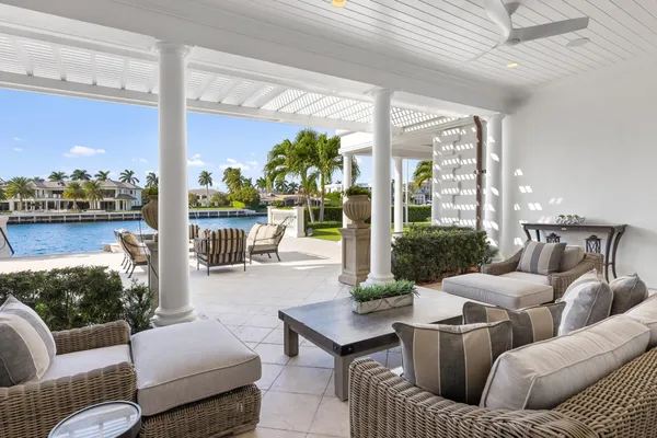 $24,995,000 | 2989 Spanish River Road, Boca Raton, FL 33432
